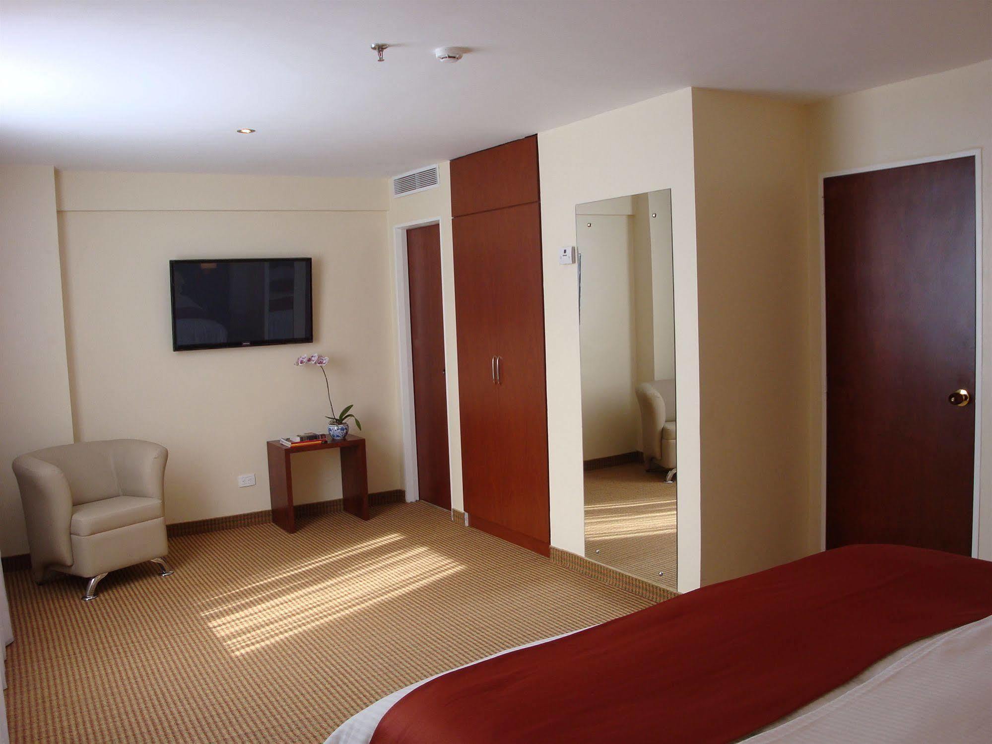 Continental Altamira Hotel Caracas Exterior photo